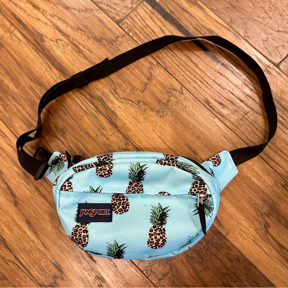 JanSport Fanny Pack Crossbody